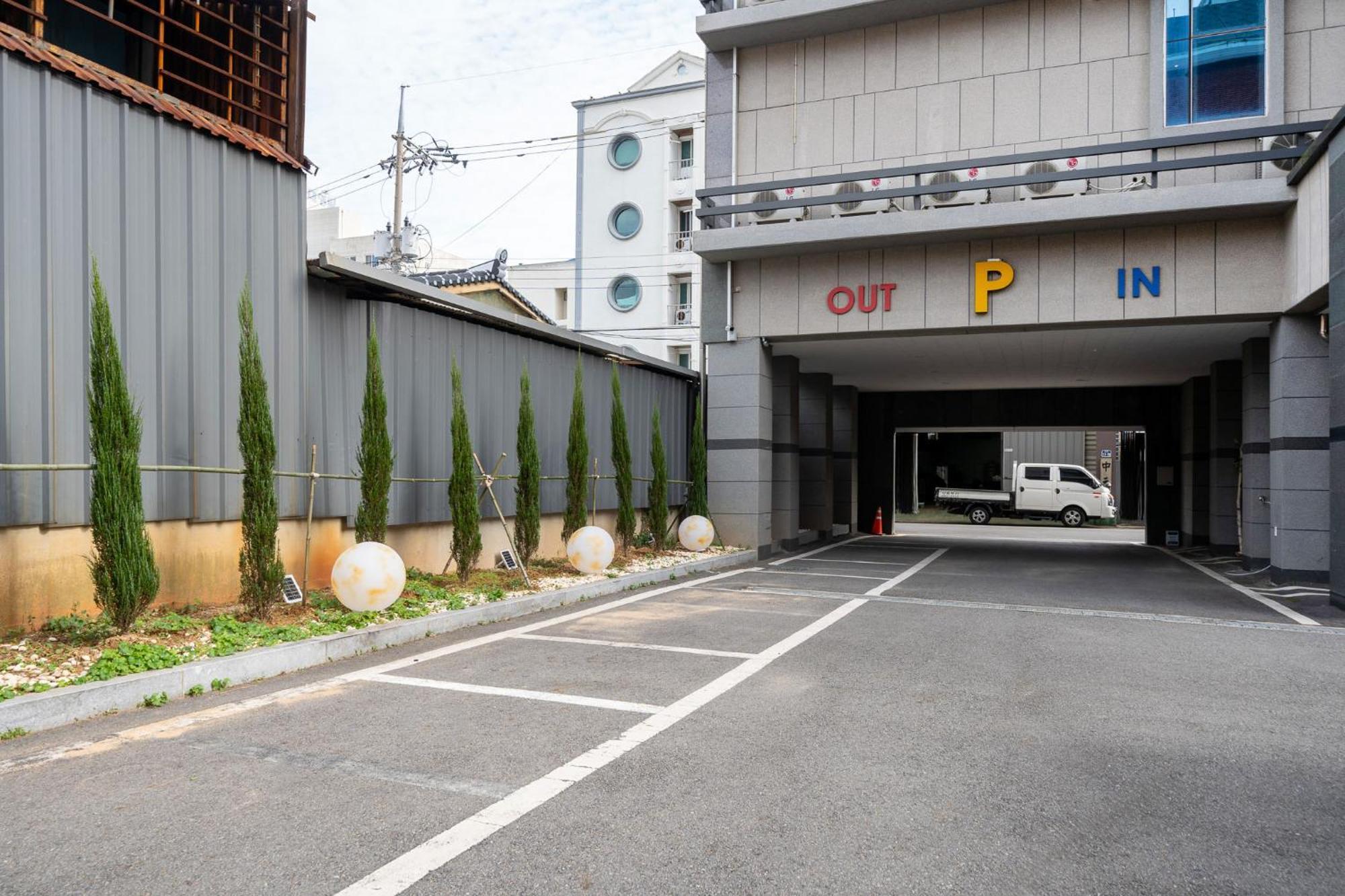 Yeosu Stay Hotel Exterior photo